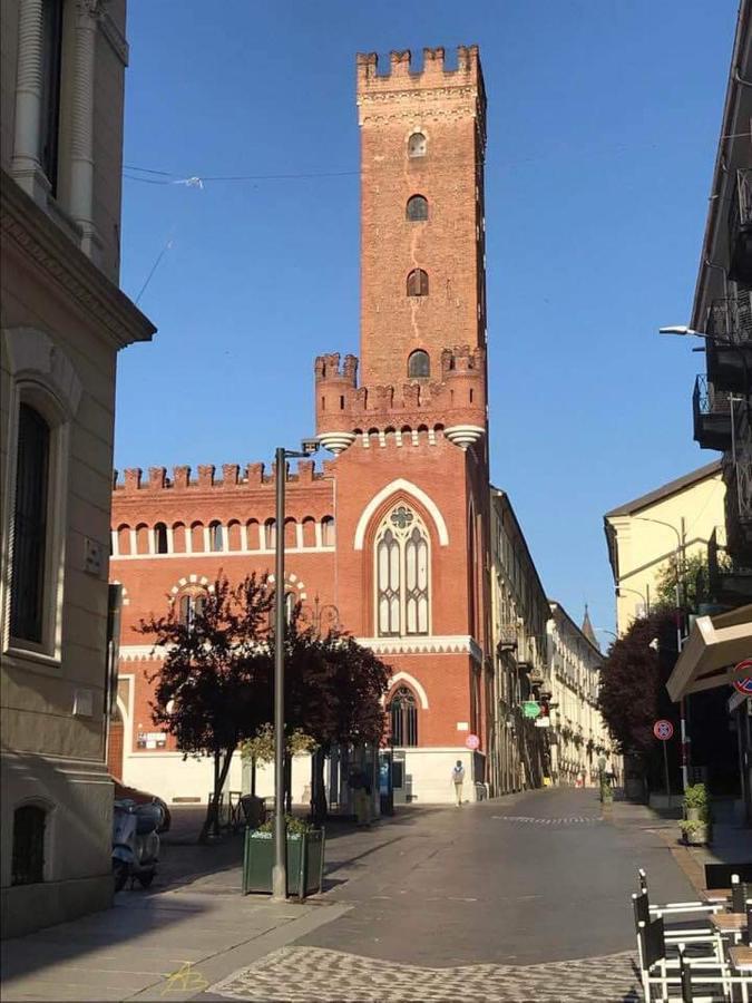 Location Turistic Monolocale Nel Parco Del Santuario Apartment Asti Bagian luar foto