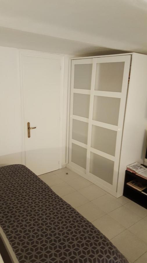Location Turistic Monolocale Nel Parco Del Santuario Apartment Asti Bagian luar foto